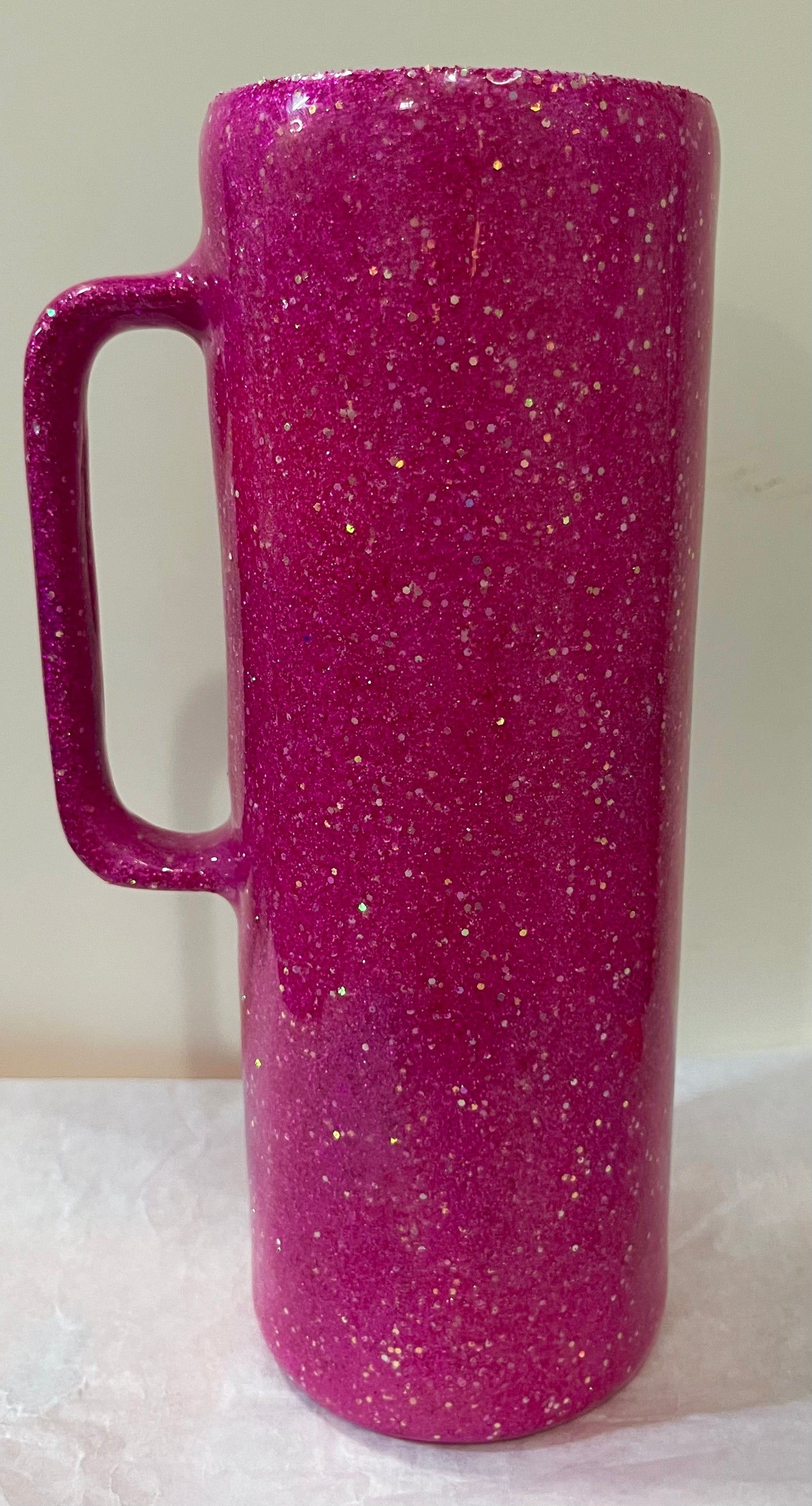 20oz pink Hoggdle Glitter skinny straight Tumbler. Custom order